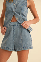 Load image into Gallery viewer, Lorde Jean and Shorts Set
