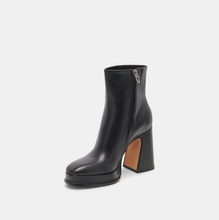 Load image into Gallery viewer, Dolce Vita -Lochly Boots-
