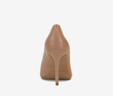 Load image into Gallery viewer, Vince Camuto -Kehlia Pumps-
