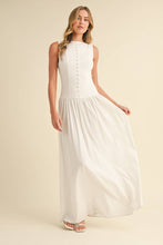 Load image into Gallery viewer, Vale Linen Dress
