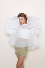 Load image into Gallery viewer, Camilla Ruffled Top
