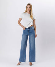 Load image into Gallery viewer, Raysa Tummy Control Jeans
